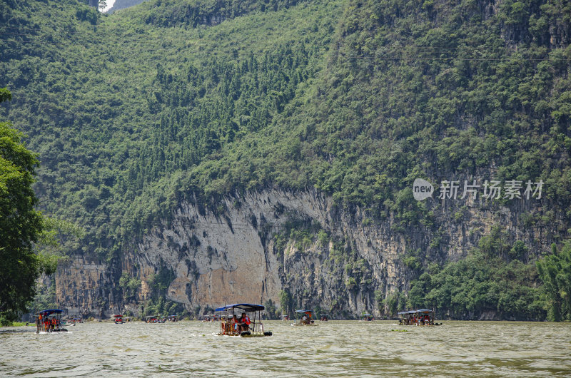 广西桂林漓江 漓江风光 漓江竹筏山水画卷