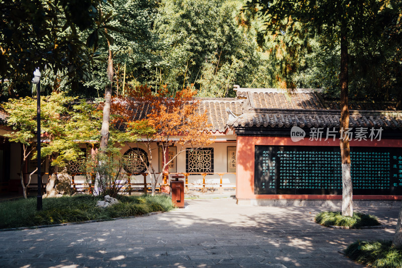 合肥包公园包公祠