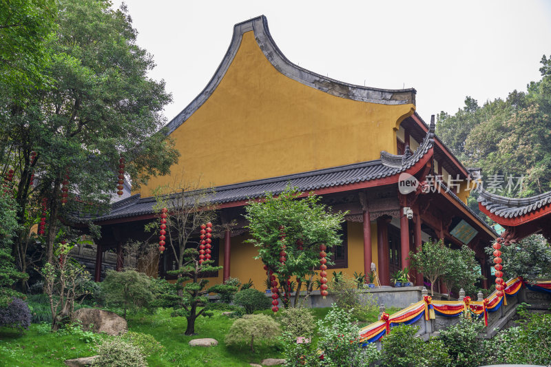 杭州飞来峰景区上天竺法喜禅寺古建筑