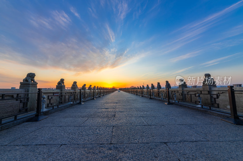 夕阳下的北京卢沟桥遗址