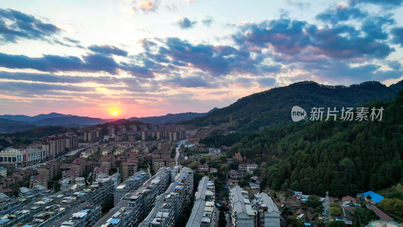 城市山川日落晚霞夕阳航拍