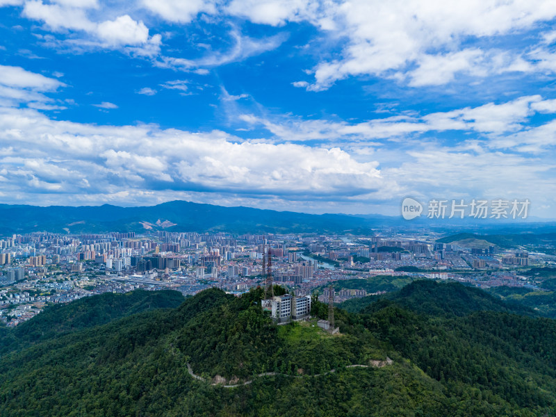 湖南怀化中坡山看城市全景航拍图