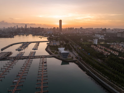 海南海口海滨新城游艇码头世贸大厦高空航拍