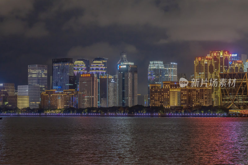 杭州钱江新城城市阳台夜景