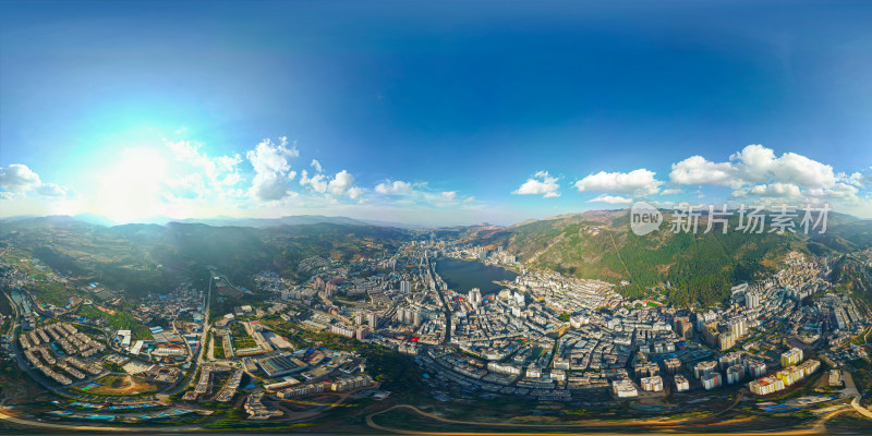 航拍云南红河州个旧市城市风光全景图