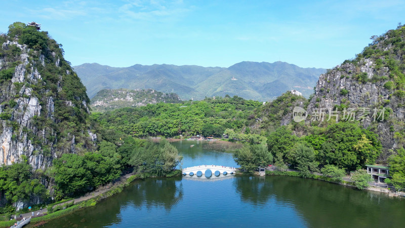 航拍广东肇庆七星岩景区