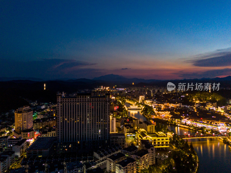 泰宁古城晚霞夜景航拍图