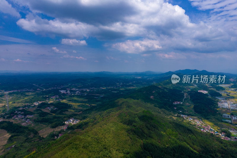 丘陵地貌山川丘陵航拍摄影图