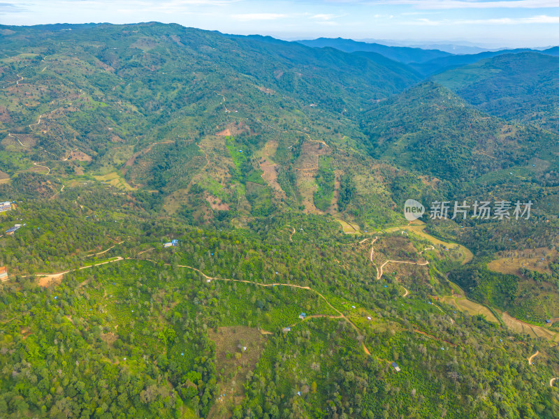 航拍山脉山林