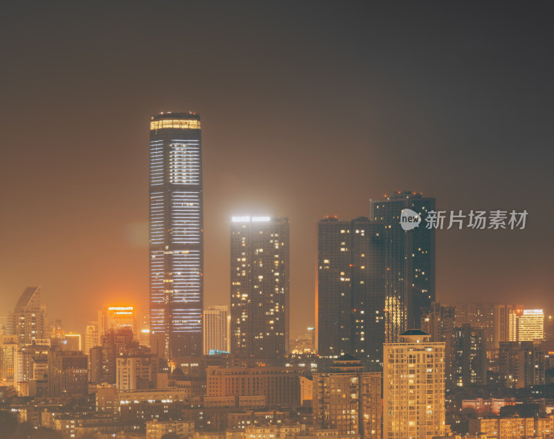 广西柳州市中心高楼建筑群夜景