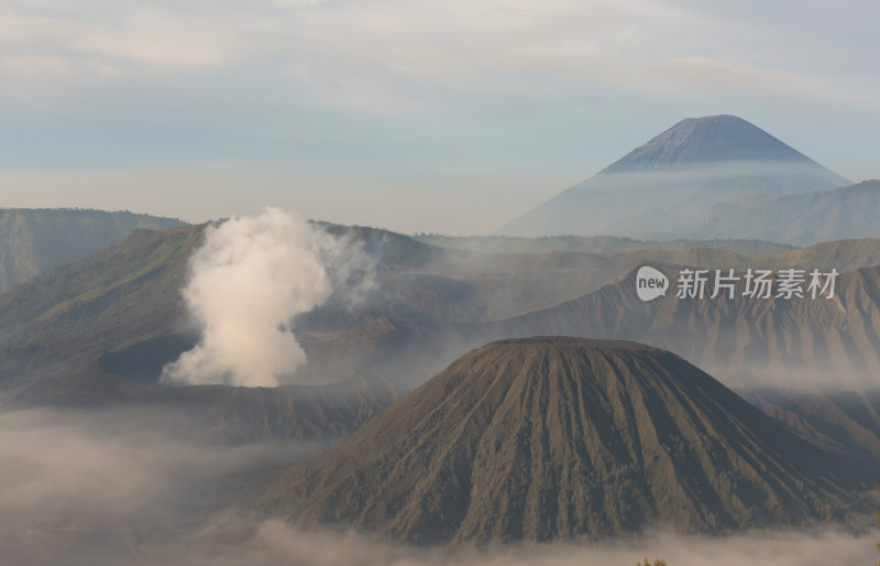 印度尼西亚婆罗摩火山