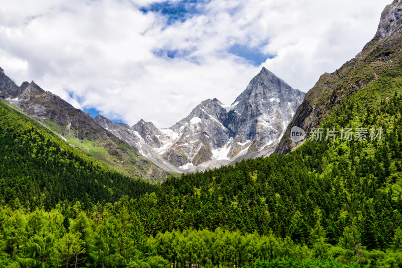 四川阿坝理县毕棚沟景区风景综合