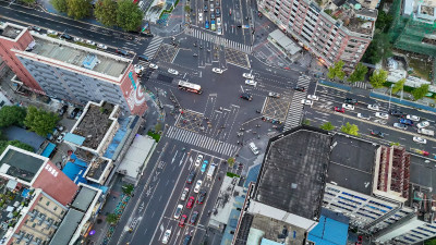 四川成都晚霞高峰拥堵交通航拍图