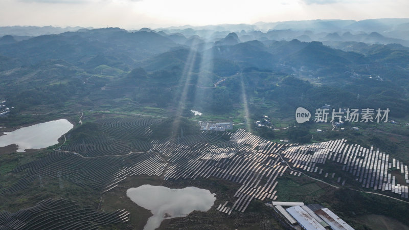 4k航拍贵州山区光伏发电站 新能源发电