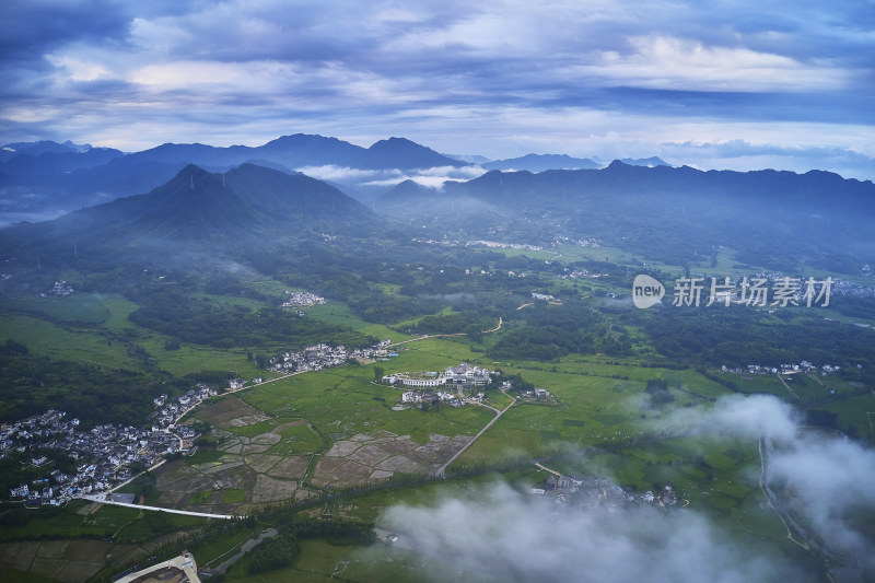 宁静的徽州乡村