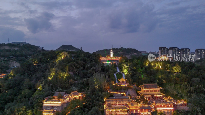 甘肃兰州白塔山公园兰州白塔寺夜景航拍