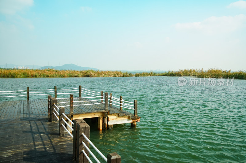 太湖湖滨国家湿地水上栈道