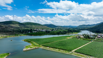 航拍枣庄山亭庄里水库风景区