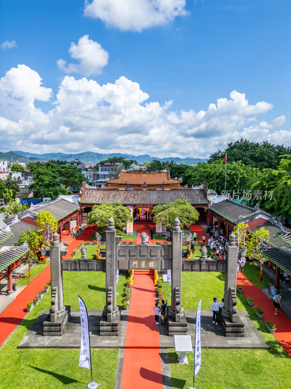 海南三亚崖州古城高视角历史文化航拍全景