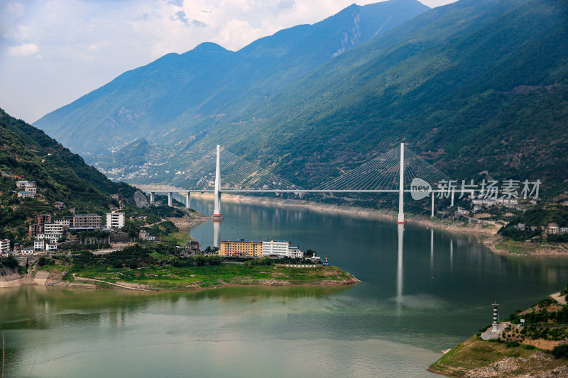 长江三峡秭归郭家坝镇，西陵峡兵书宝剑峡