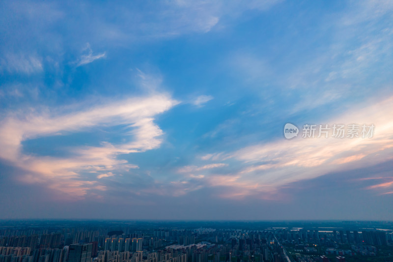 河南商丘城市晚霞大景航拍图