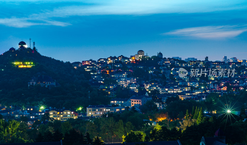 中国山东青岛信号山夜景