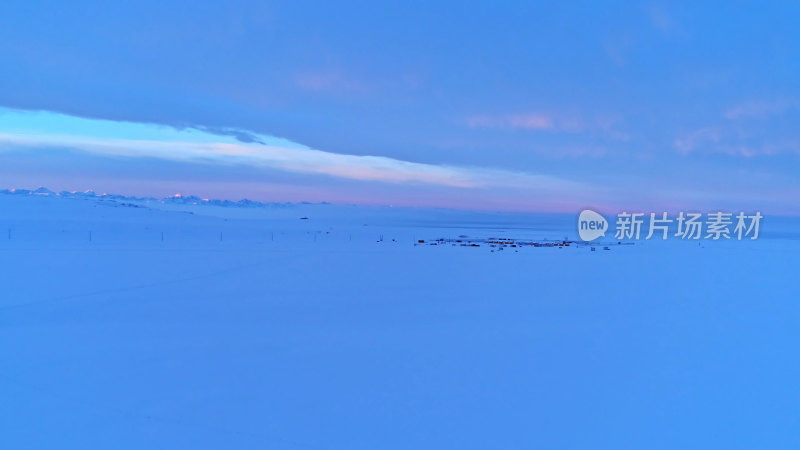 新疆冬季牧场雪景航拍