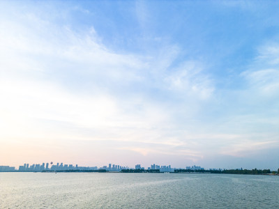 湖面日落晚霞夕阳湖北武汉