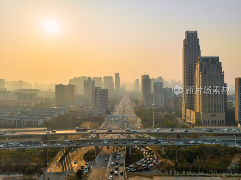 武汉汉口常青立交桥与三环线交通和万科城