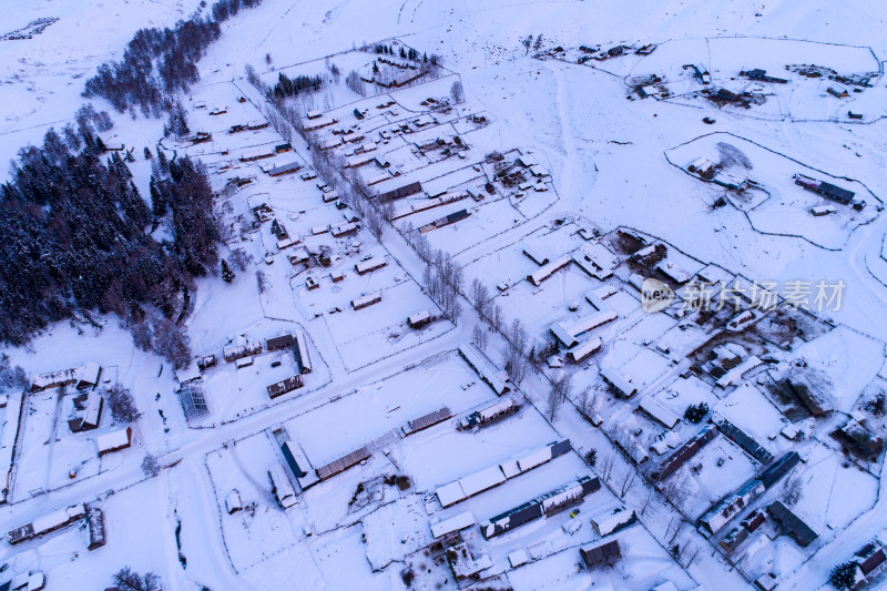 新疆阿勒泰白哈巴村冬季雪景