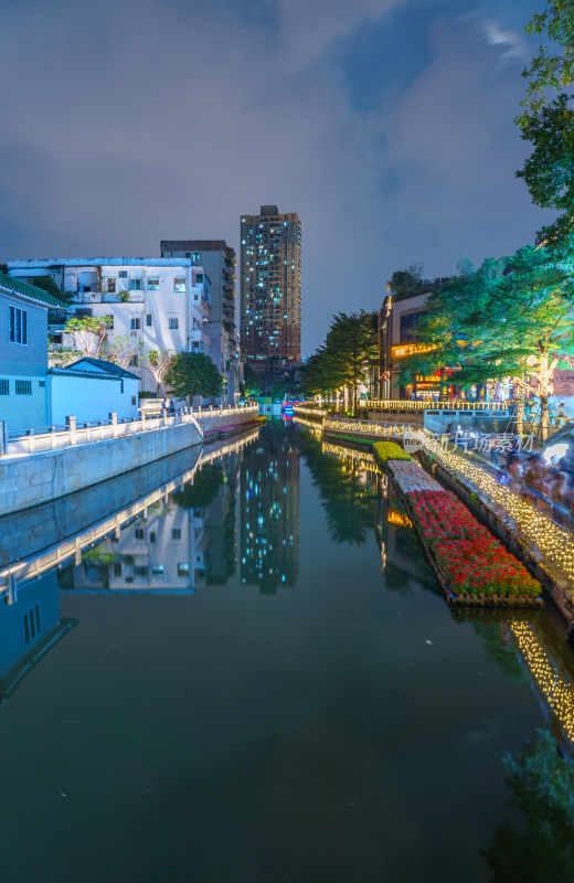 广州永庆坊河岸鲜花夜景中秋国庆节日氛围