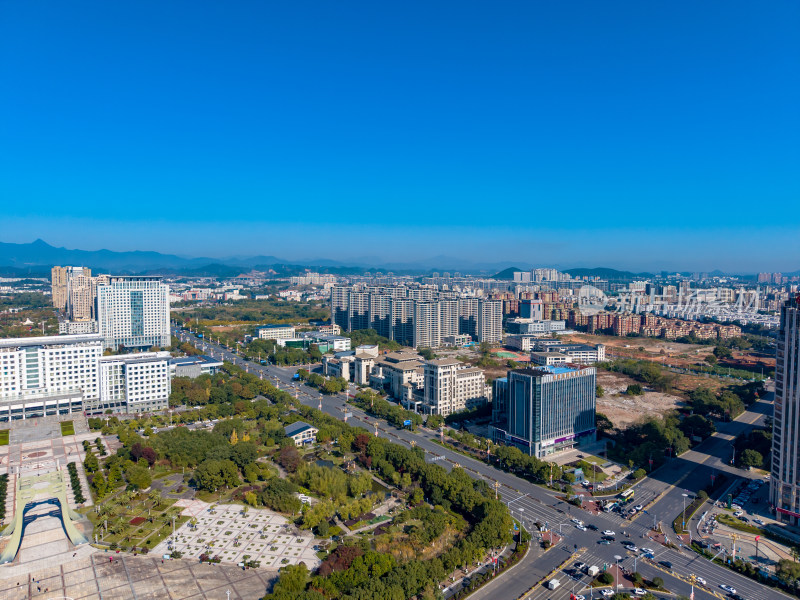 上饶市民广场周边建筑交通航拍图