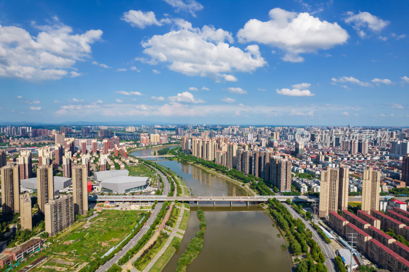 航拍衡阳蒸水城市天际线