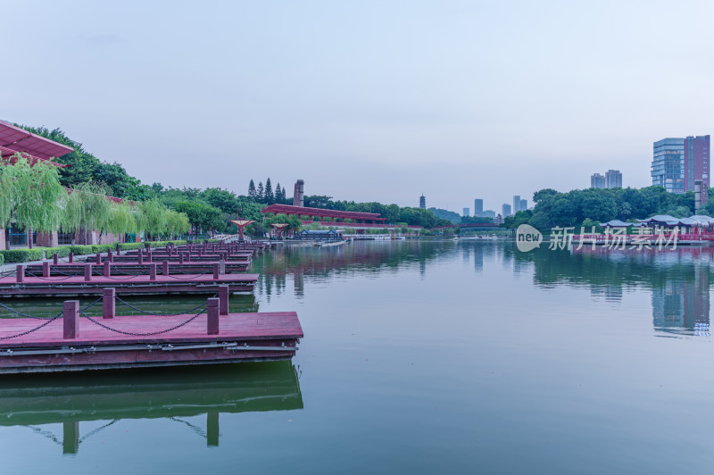 佛山千灯湖公园城市建筑景观