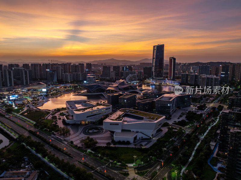 广东珠海金湾艺术中心广场高空蓝调日落航拍