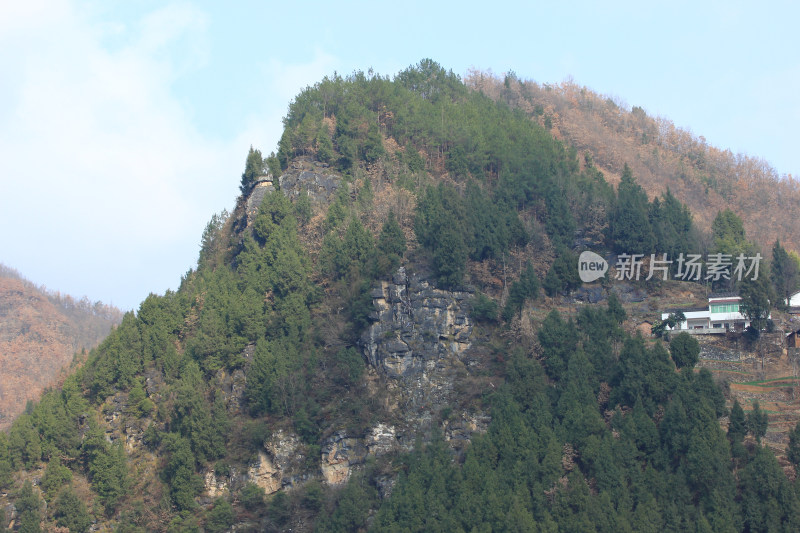 冬天四川广元朝天区大滩镇的山区山村风光