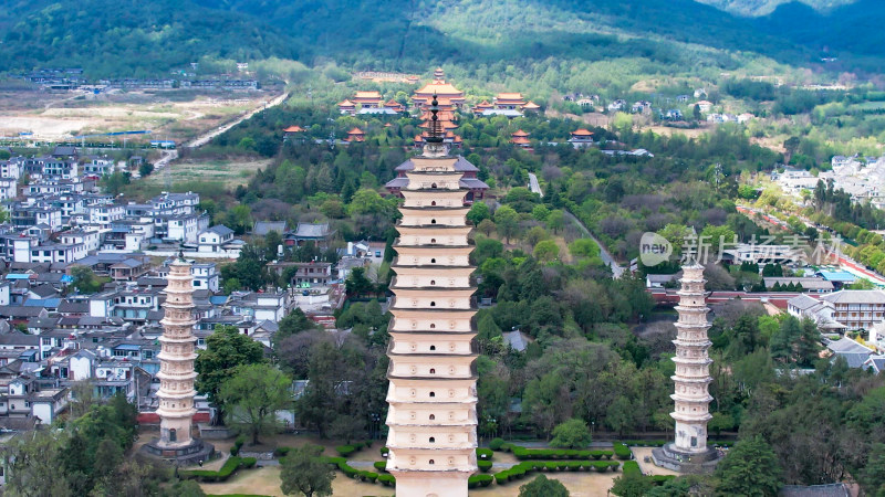 航拍云南大理崇圣寺三塔文化旅游区