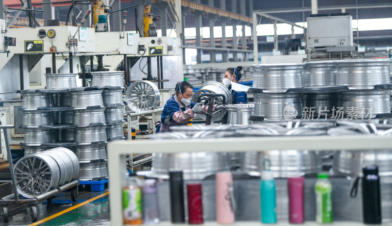 铝企业生产加工 汽车轮毂生产车间