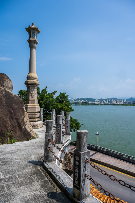 夏季白天广东潮州北阁佛灯景区风光