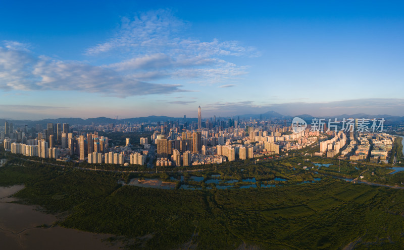 傍晚航拍广东深圳福田中心日落风光 全景图