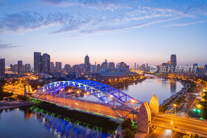 天津海河风景线国泰桥城市建筑日落夜景航拍