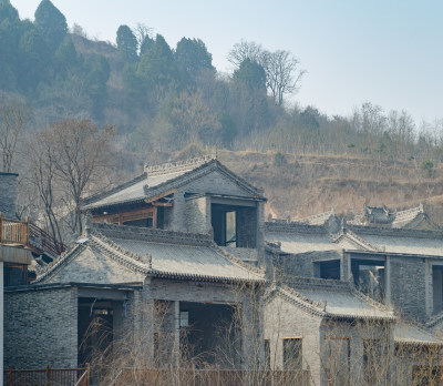 渭南桃花源景区荒废的古建筑