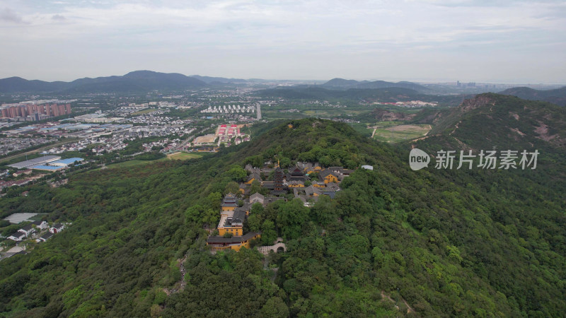 航拍江苏苏州灵岩山寺