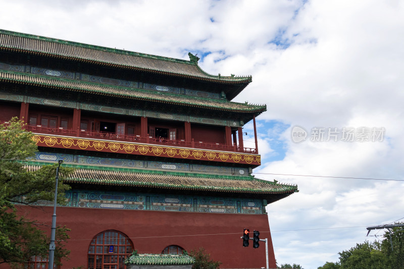 北京鼓楼中国风传统古建筑屋檐特写