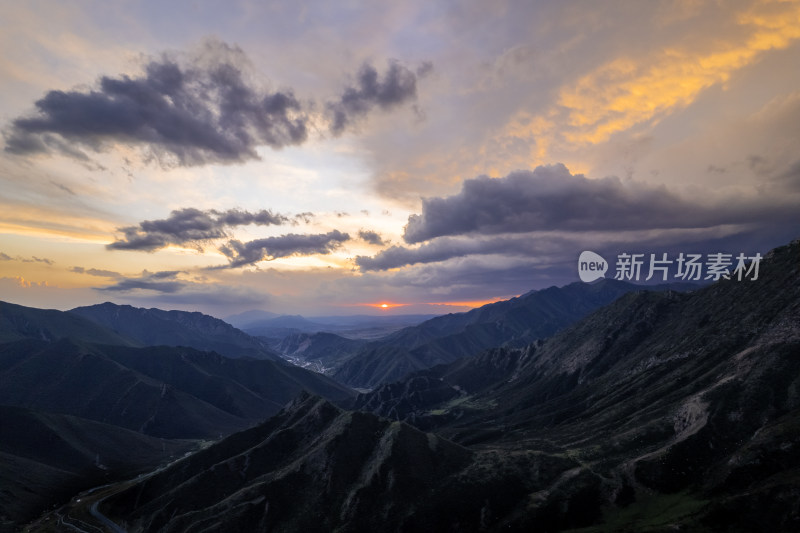 互助北山林场山间公路