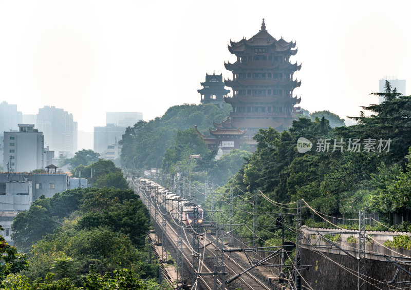 湖北武汉武昌京广铁路黄鹤楼白云阁