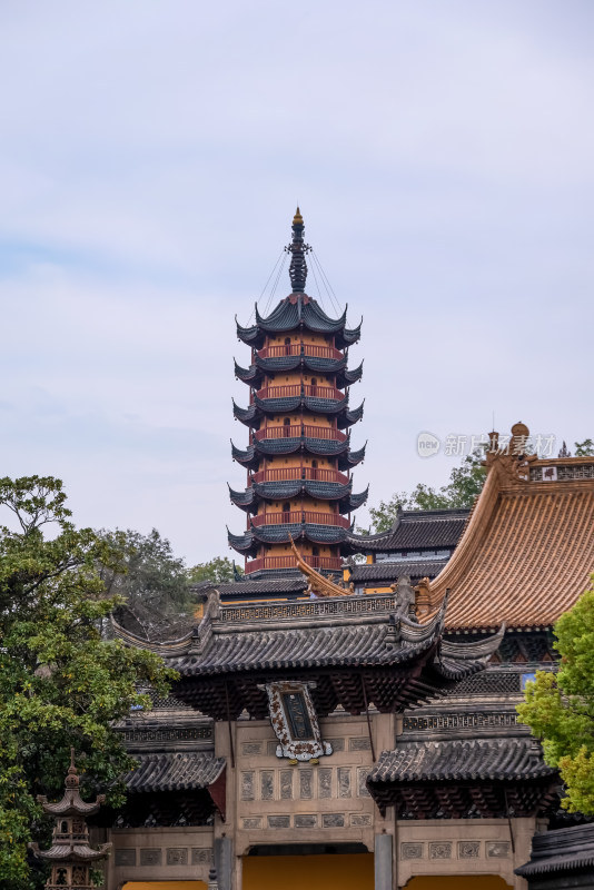 江苏镇江市金山公园金山寺塔建筑