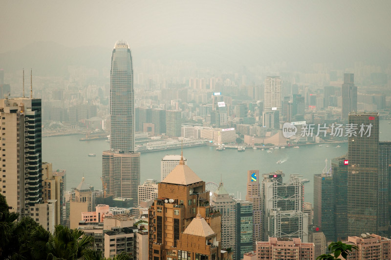 香港太平山顶俯看维多利亚港