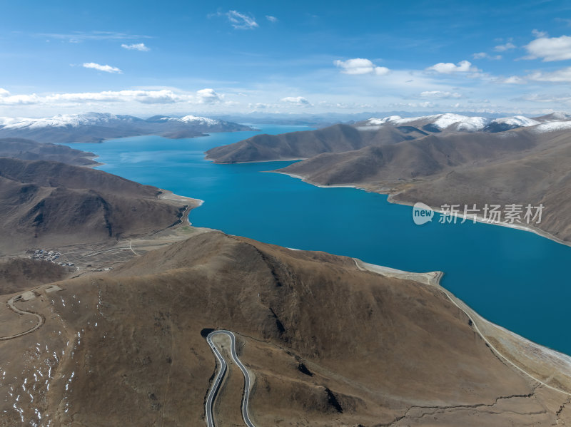 西藏山南羊卓雍措圣湖神湖蓝色高空航拍