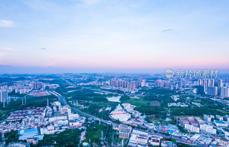 广州番禺城市建筑景观夕阳黄昏航拍全景